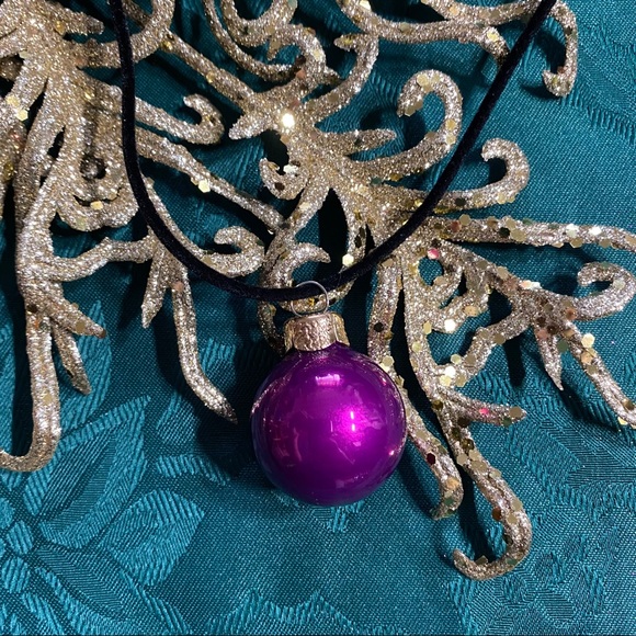 🎄 New Christmas Bulb Earrings & Necklace Set - Picture 5 of 7